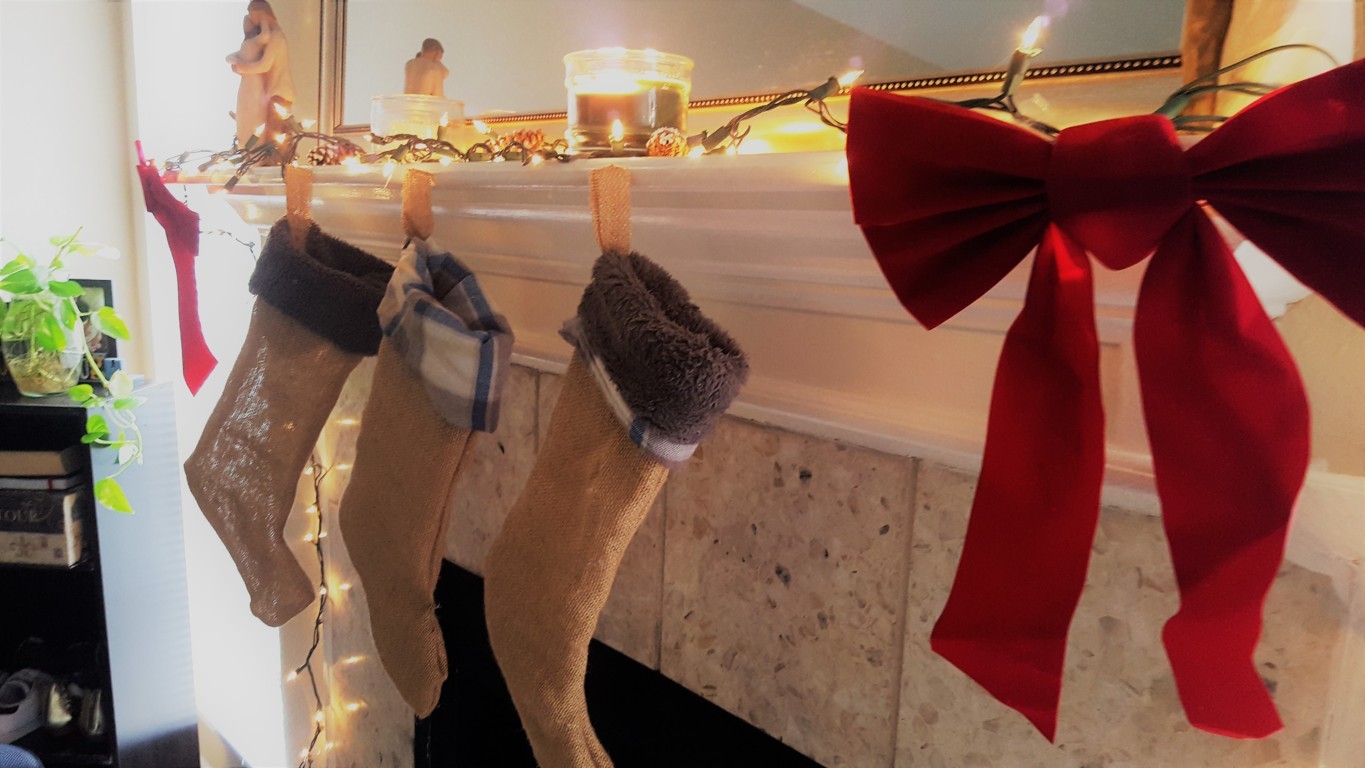 DIY | CHRISTMAS STOCKINGS