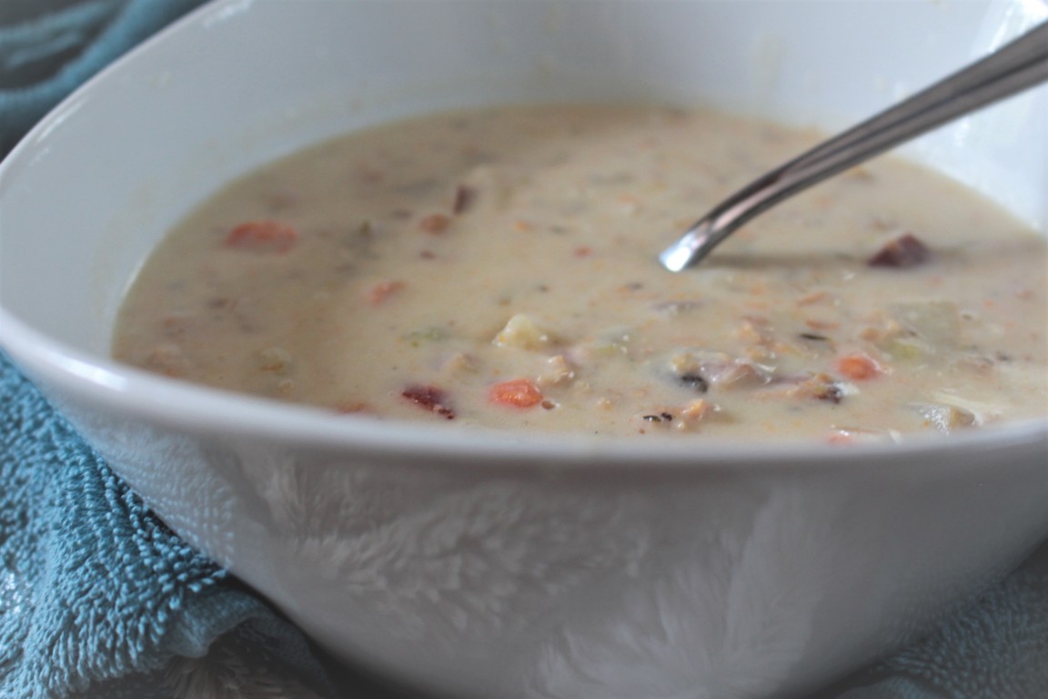 NEW ENGLAND CLAM CHOWDER (crockpot + gluten free)