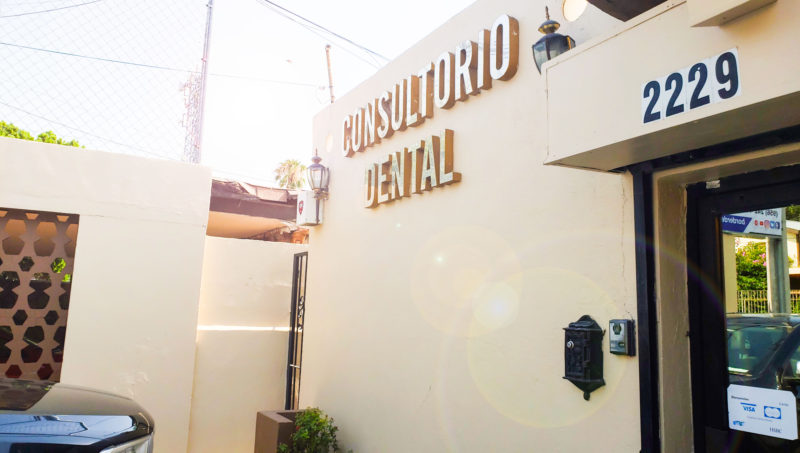 10 THINGS TO KNOW WHEN GETTING DENTAL WORK IN MEXICO + VLOG